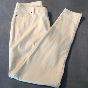 Stylish Cream Pants/Jeggings